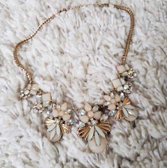 Banana Republic Jewelry - Banana Republic Statement Necklace
